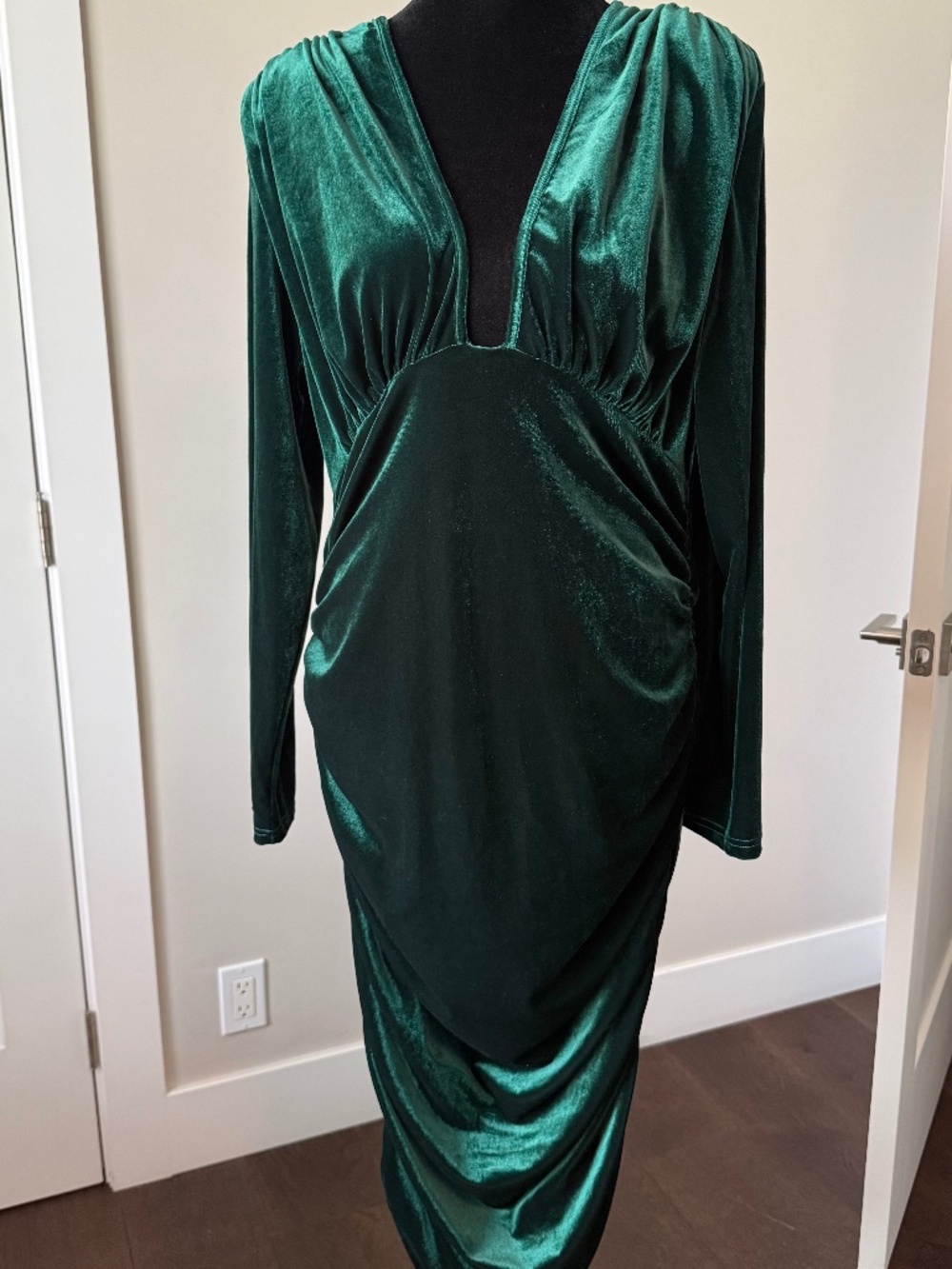 SHEIN Curve Emerald Green Velvet Ruched Bodycon Midi Dress 2XL